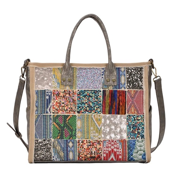 Antik Kraft Patchwork Purse - Picture 7 of 7